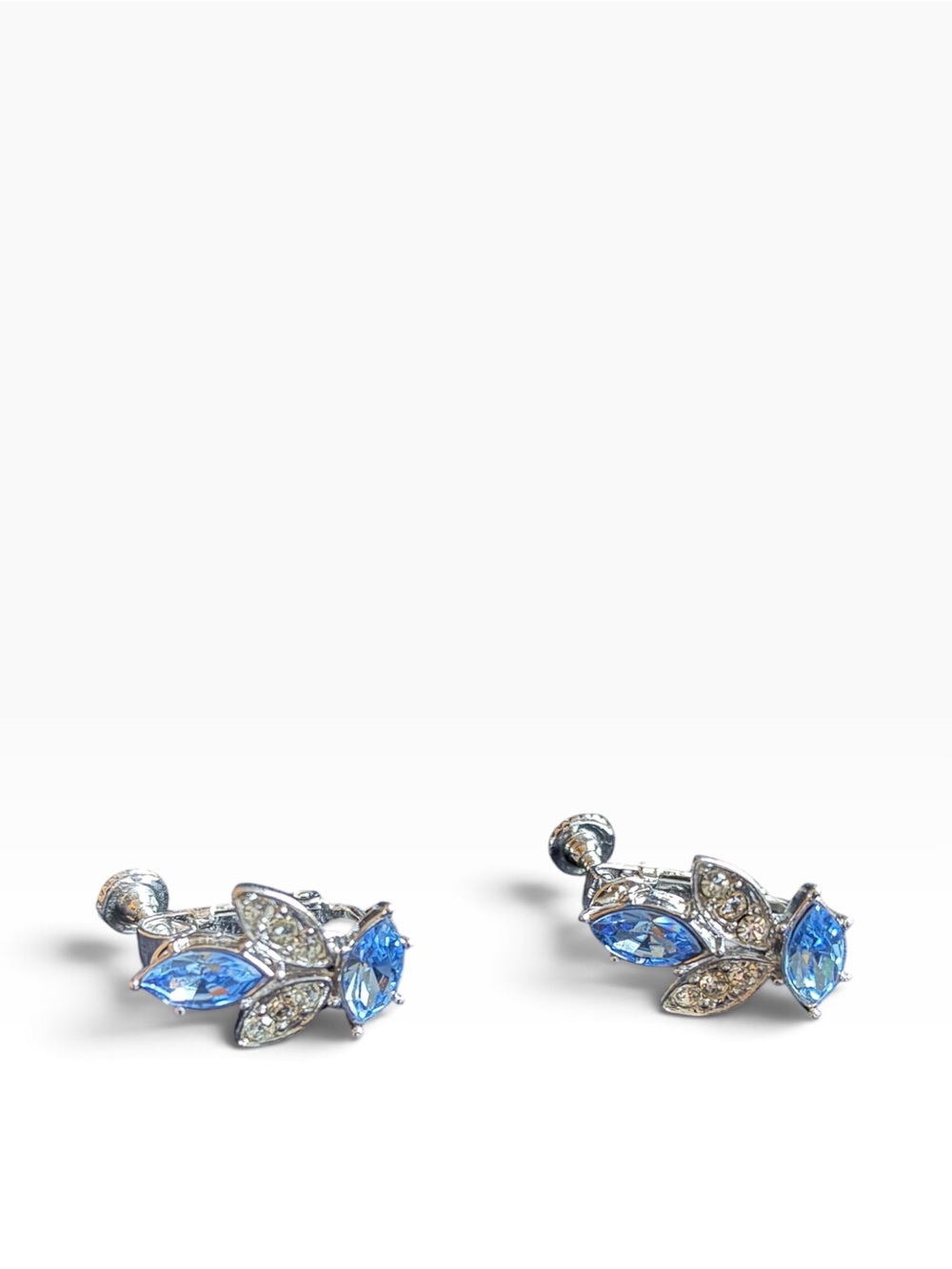 Blue Crystal Floral Leaf Drop Clip-on Earrings - Women Jewelry - Picture 3 of 6